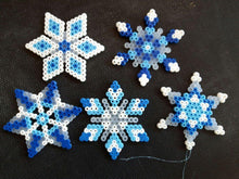 Lade das Bild in den Galerie-Viewer, AW_Steckperlen1