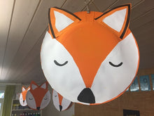 Lade das Bild in den Galerie-Viewer, Papptellerfuchs mit Schneideelementen -