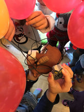 Lade das Bild in den Galerie-Viewer, Ballon