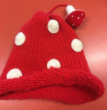 Lade das Bild in den Galerie-Viewer, Mütze