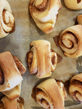 Lade das Bild in den Galerie-Viewer, Pulla