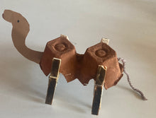 Lade das Bild in den Galerie-Viewer, AC A_Kamel