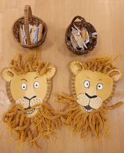 Lade das Bild in den Galerie-Viewer, Die Savannenkicker