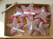 Lade das Bild in den Galerie-Viewer, Ruth_Drahtsterne1