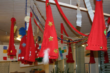 Lade das Bild in den Galerie-Viewer, Jule Nissen Mütze - Kopie