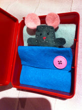 Lade das Bild in den Galerie-Viewer, Ruth