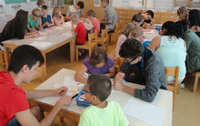 Lade das Bild in den Galerie-Viewer, A Kindergarten 580