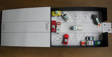 Lade das Bild in den Galerie-Viewer, Autoparkhaus 001
